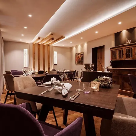 Widmann's Loewen Hotel 3*